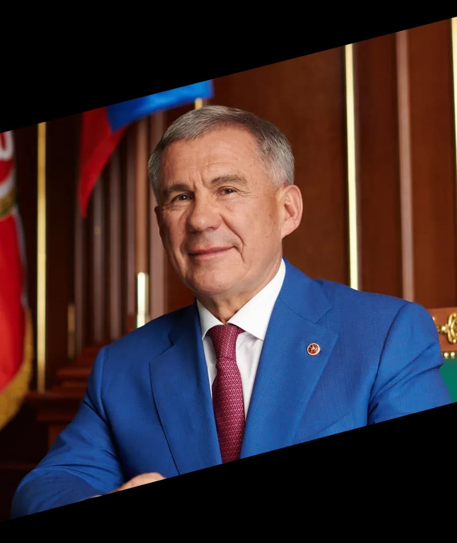 Рустам Минниханов — портрет для цитаты